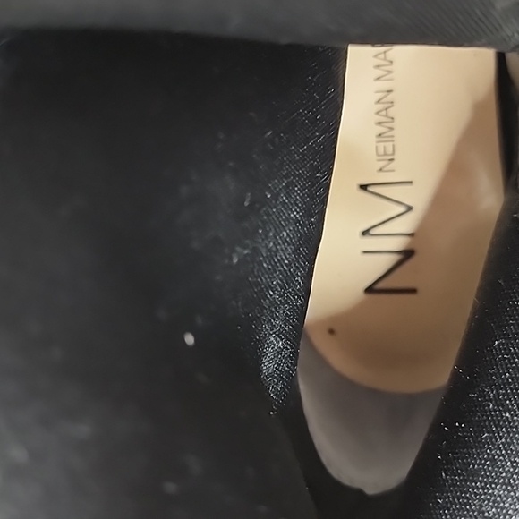 Neiman Marcus Lorenco Black Suede Leather Knee High Heeled Boots - Picture 4 of 15